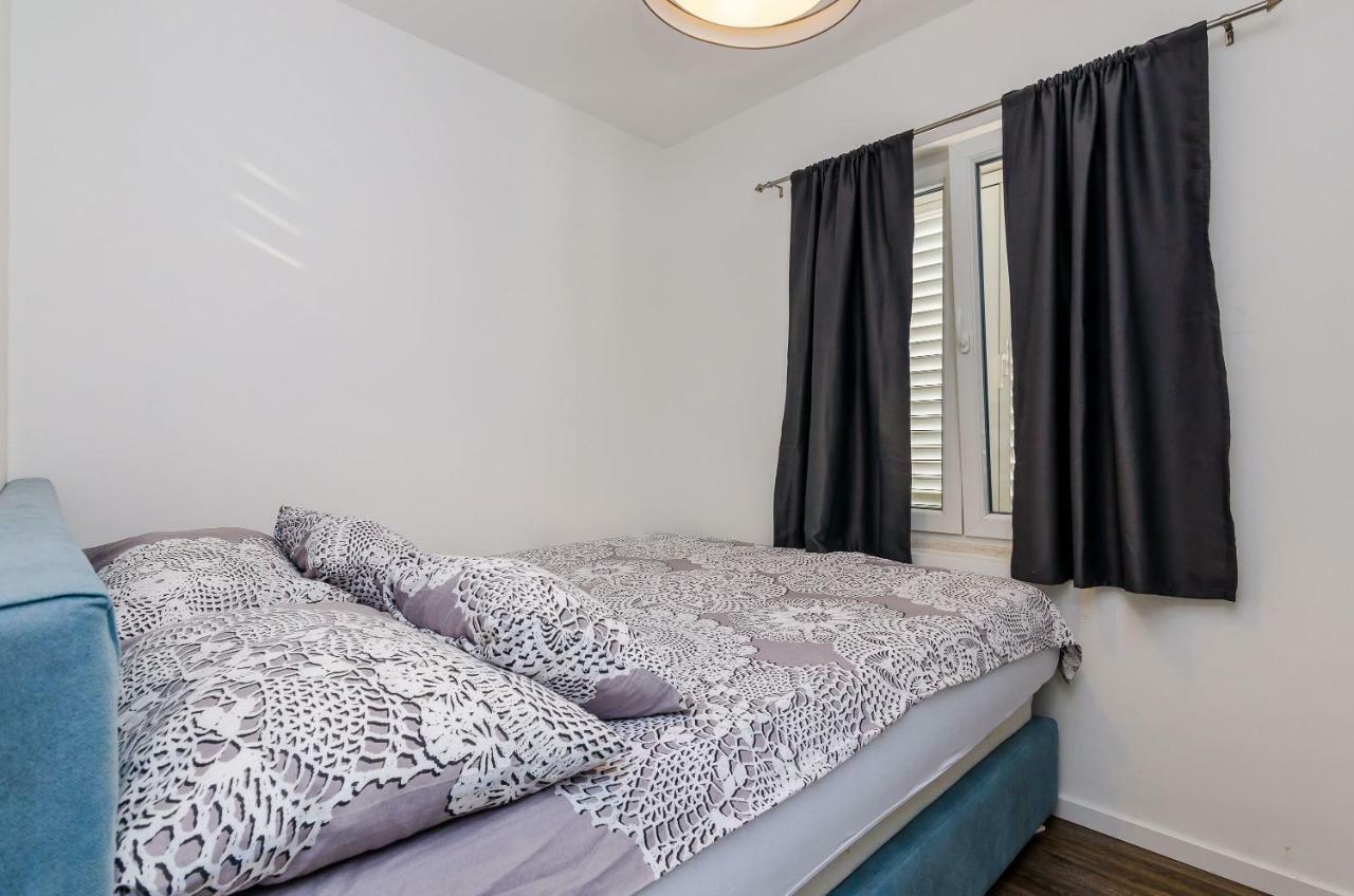 Superior Apartment Nike Млини Экстерьер фото
