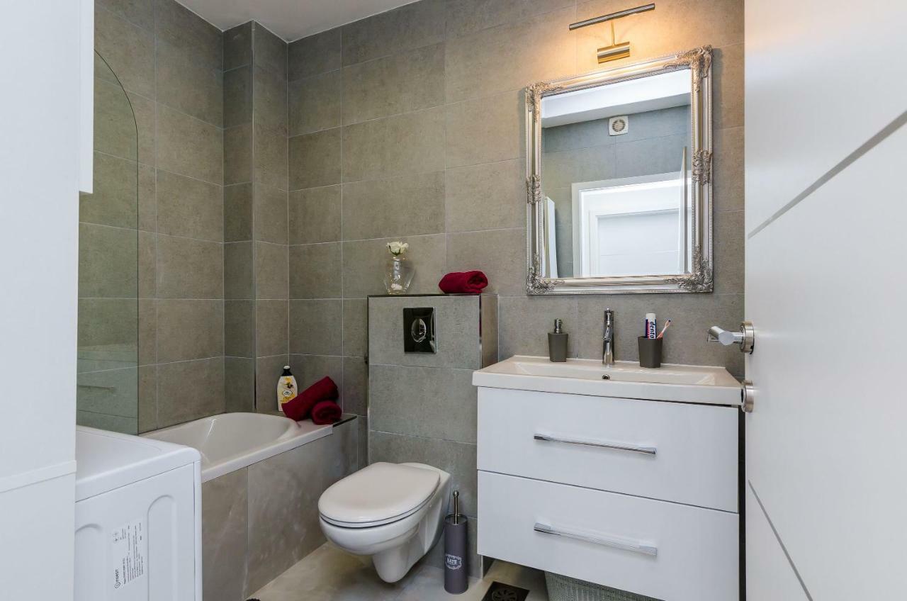Superior Apartment Nike Млини Экстерьер фото